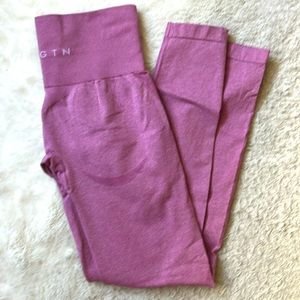 NVGTN - light pink contour seamless leggings - size S